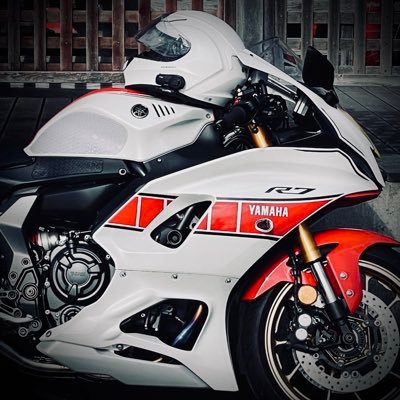 TWIN_SuperSport's profile picture