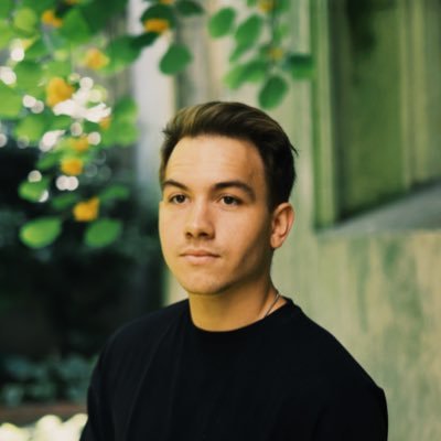 thetomhallett's profile picture