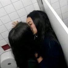 OnlyLesbians4's profile picture