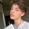 Profilbild von 奥利弗
