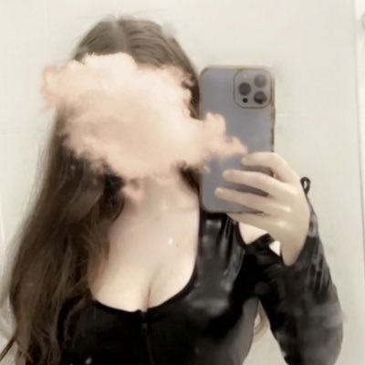 عمه جوووج 🍒's profile picture