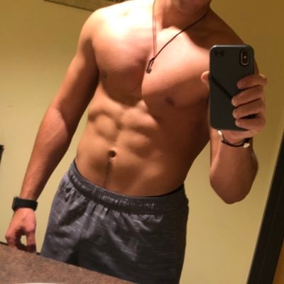 v12bul's profile picture