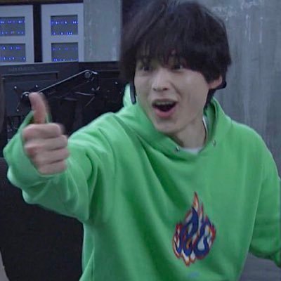 9knwI's profile picture