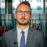 Yunus Paksoy 的头像