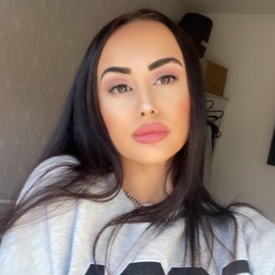 Demiee's profile picture