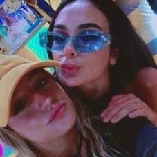 Elizabe73608319's profile picture