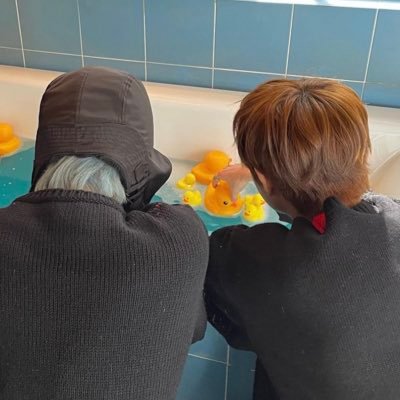 몰's profile picture
