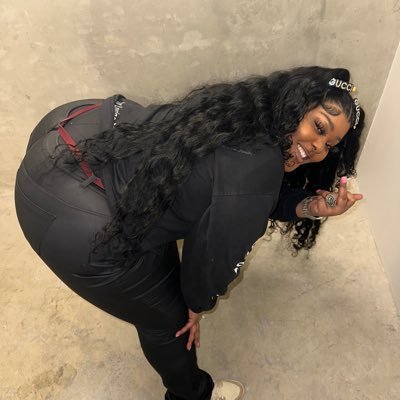 JERRY SPRINGER 🫶🏾's profile picture