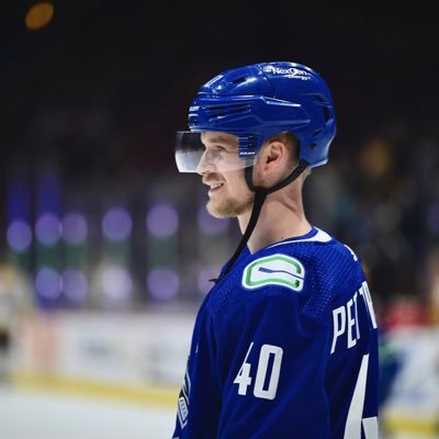 ianwcanucks's profile picture