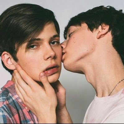 m8o_69's profile picture