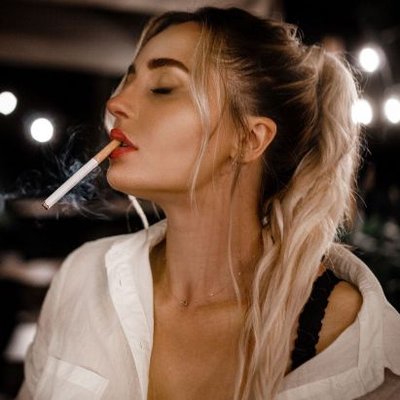 Only Yana's profile picture