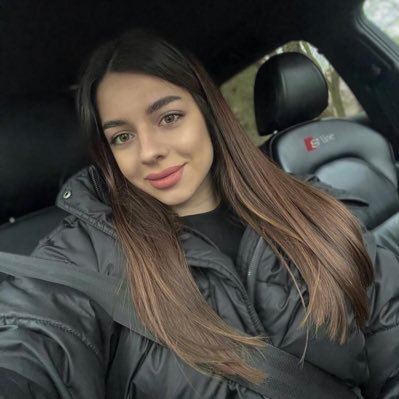 Esra Sevcan's profile picture