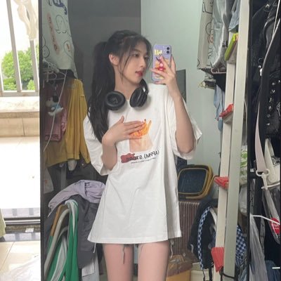 臭臭不吃早餐（接寄射）'s profile picture