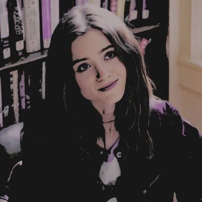 𝓛𝓾𝓬𝔂 𝓡𝓸𝓫𝓮𝓻𝓽𝓼's profile picture