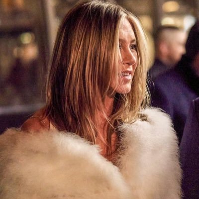 n :)'s profile picture
