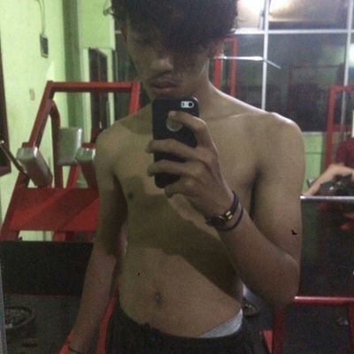 Ugiee_Ardiee's profile picture