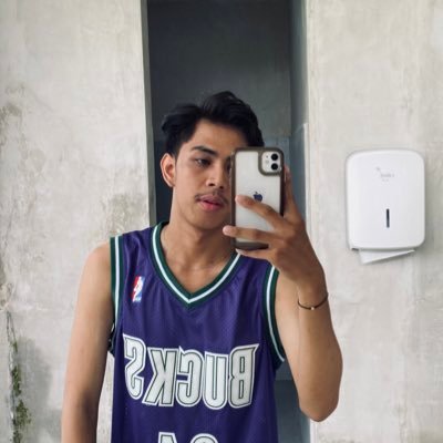 ejiyooo's profile picture