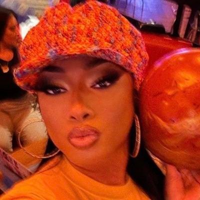 scarletstalli's profile picture