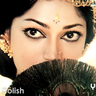 Simi_Garewal's profile picture