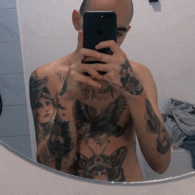 vIemos7's profile picture