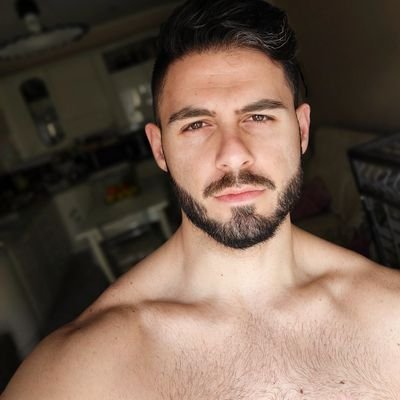 Theskysalad's profile picture
