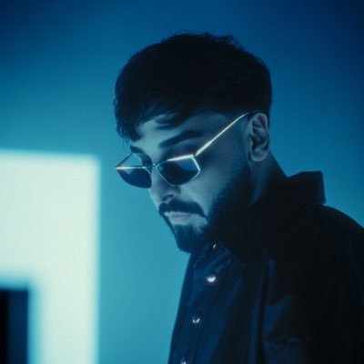 s e f o's profile picture