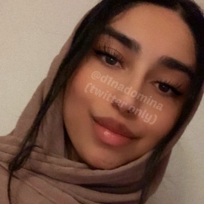 d1nadomina's profile picture