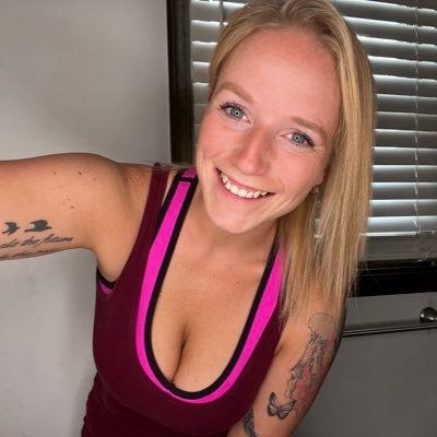 calliexjames22's profile picture