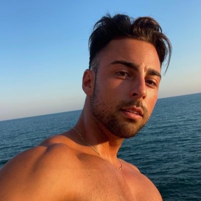 thatcoolboy's profile picture