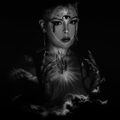 ninamcneely's profile picture