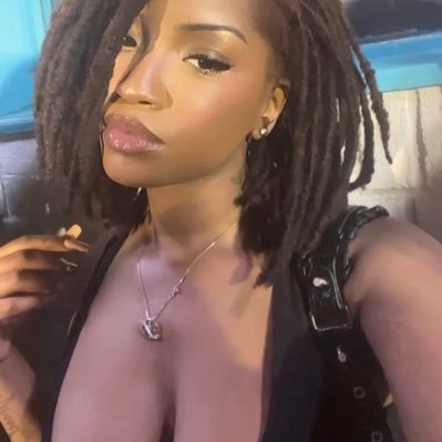 whoisadedamola's profile picture