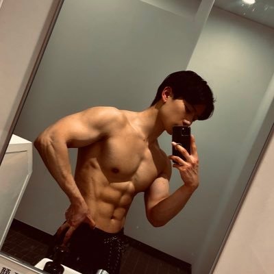 れい's profile picture