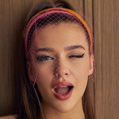 Phoenix 🍷's profile picture