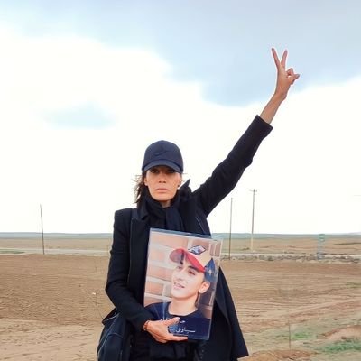 منم لیلا مادر سیاوش نامدار ایران's profile picture