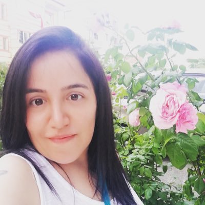 Yesim Özlü's profile picture