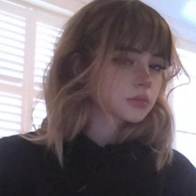 ♕'s profile picture