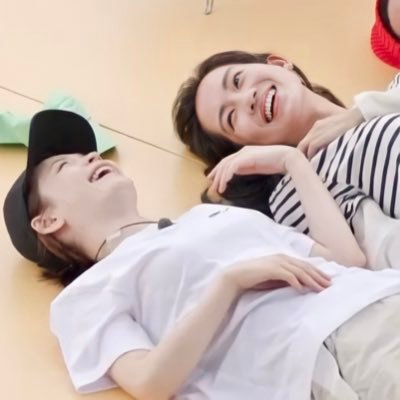 yeyeskii's profile picture