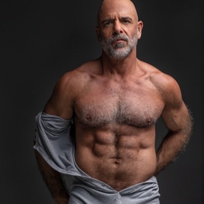 adamrussoxxx's profile picture