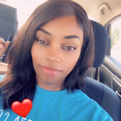 Too_Sexy_4_u's profile picture