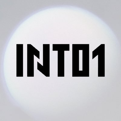 into1_official_'s profile picture