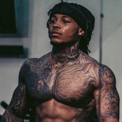 RICH DAD 💰❤️'s profile picture