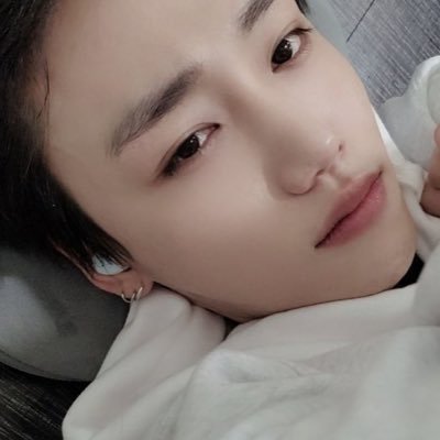 킹장준's profile picture