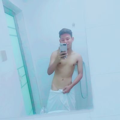 NayNaw01628971's profile picture