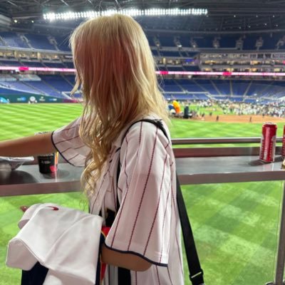 _Riwitter's profile picture