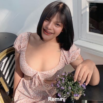 cdIY1pRJBbCvIVS's profile picture
