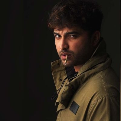NivasCaptures's profile picture