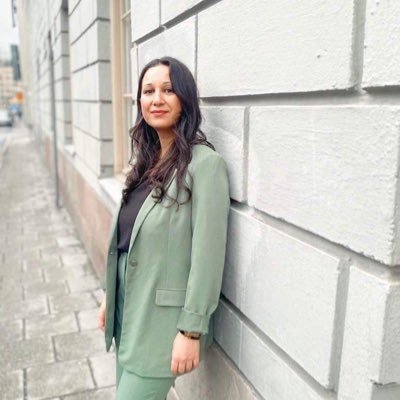 YekbunAlp's profile picture