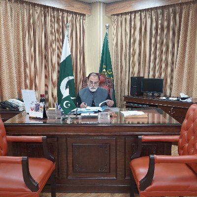 senatorMtalha's profile picture