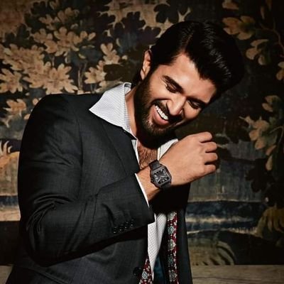 हमारी अधूरी कहानी ⁉️'s profile picture