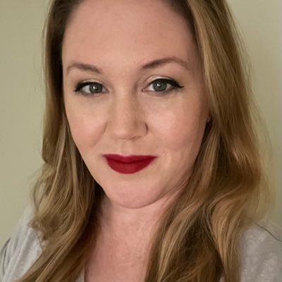 KellyAnneRodak's profile picture